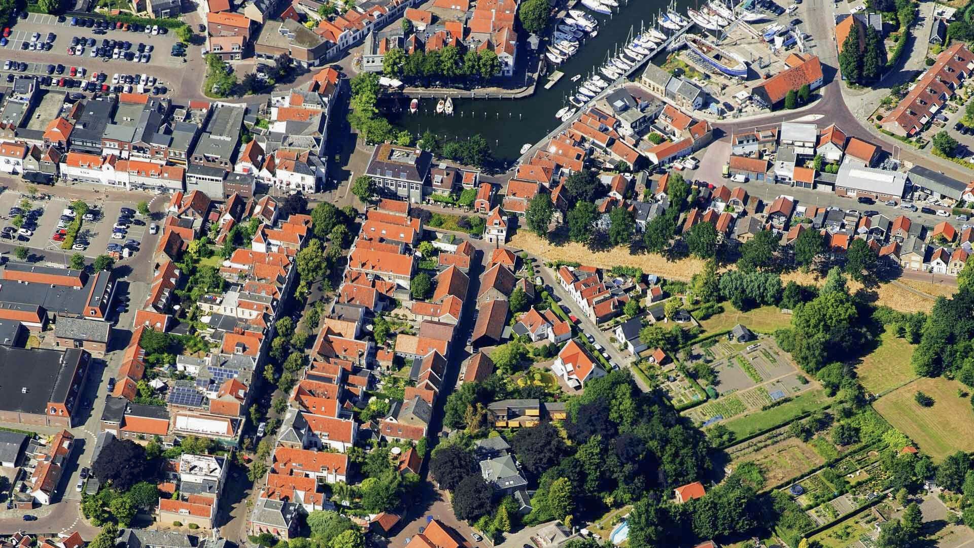 makelaar ooltgensplaat