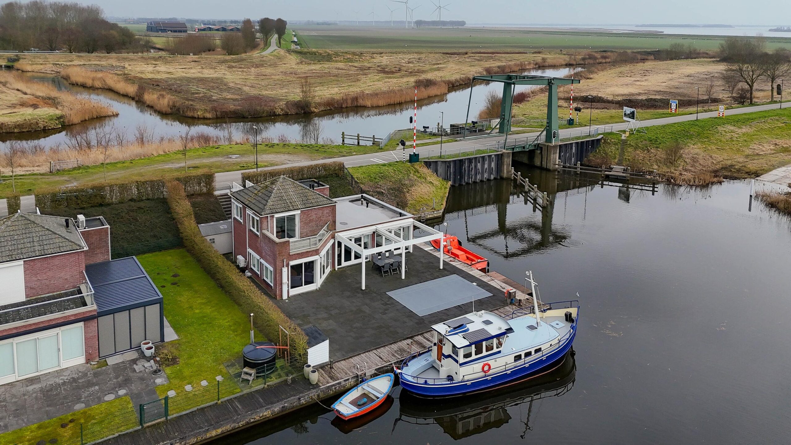 Oude-Tonge – Suisendijk 14-33