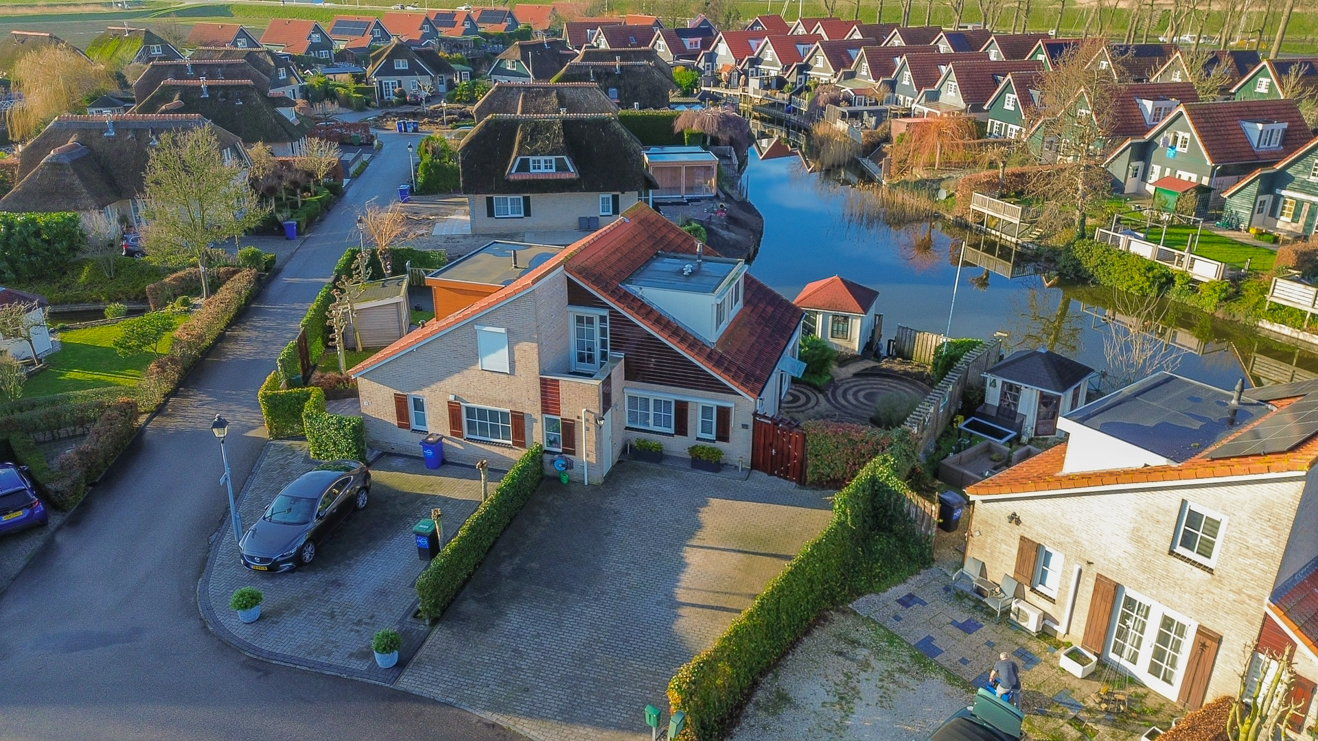 Middelharnis – Menheerseplein 23